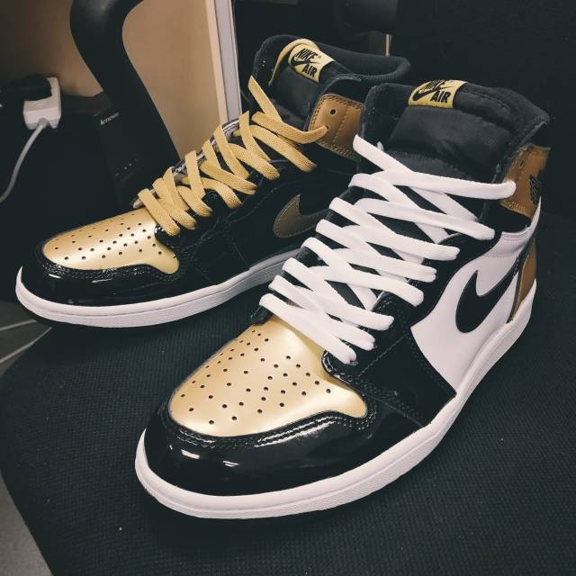 air jordan   nrg patent gold toe 金脚趾