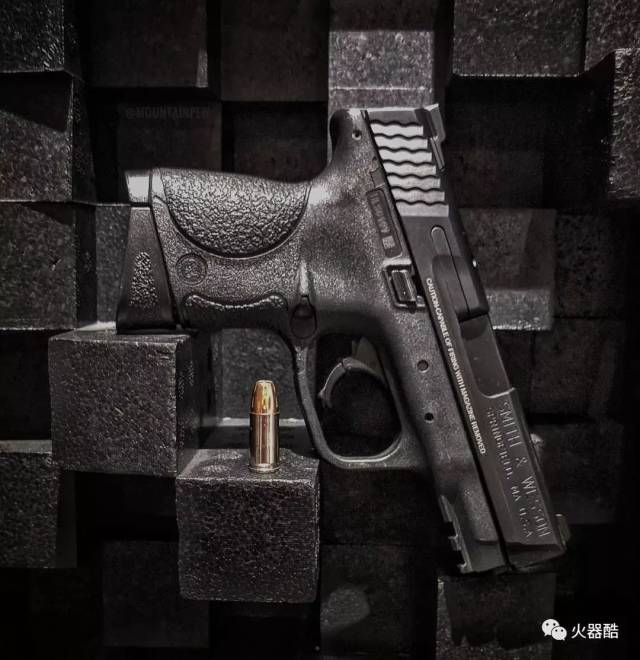 【紧凑的小家伙】史密斯威森公司m&p9c手枪解析