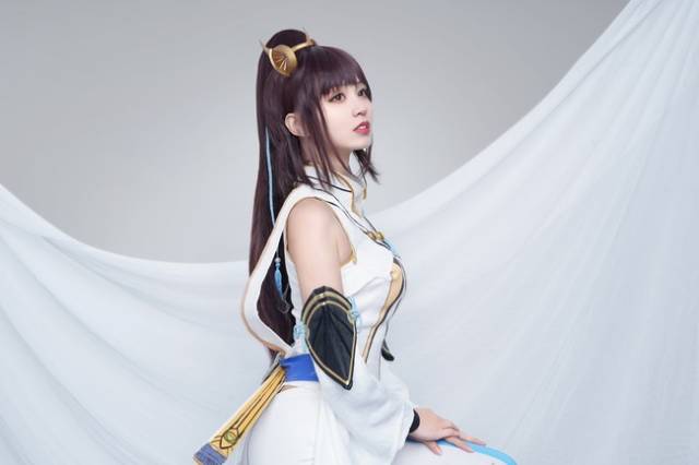 cos:王者荣耀中的上官婉儿.