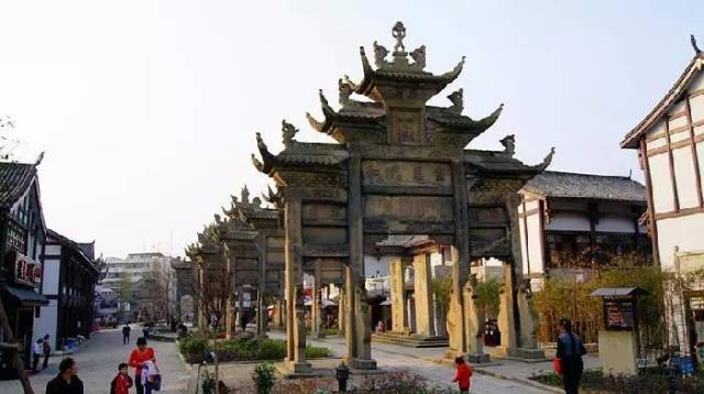 半价、免票!今天内江及川内各大景点送出女性福利,恭迎女神们驾到!