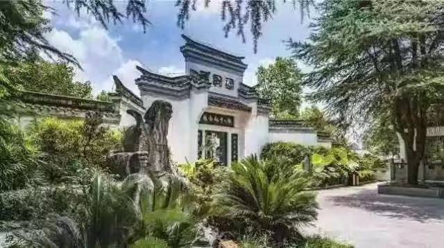 半价、免票!今天内江及川内各大景点送出女性福利,恭迎女神们驾到!