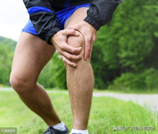 走路时膝盖总是发软是什么原因?医生教你如何应对