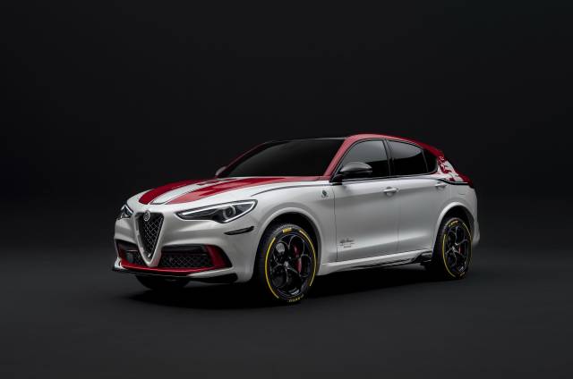 四叶草的信仰阿尔法罗密欧giulia和stelvio qv赛车版图片