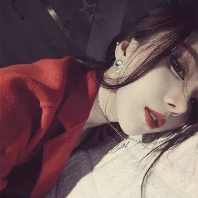 头像| 愿余生有人鲜衣怒马,陪你看烈焰繁花_手机搜狐网
