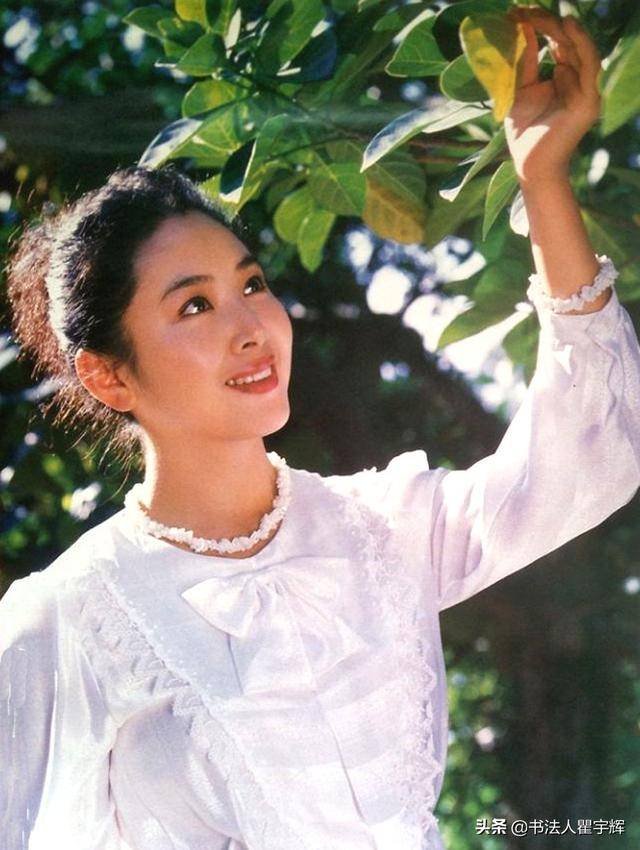 万琼,30年前的12张老照片,曾经的封面女郎,美艳了一个时代