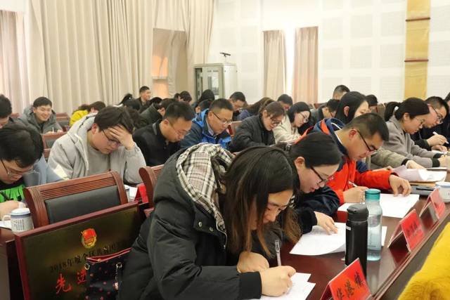 围观!对标找差:2月份工作落实情况及团干部应