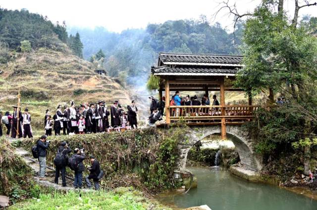 贵州剑河基佑村苗族祭桥节传统民俗活动异彩纷呈