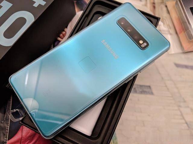 别瞎选了,华为mate20 pro其实比三星s10更好,3个对比看出差距
