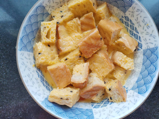 这布丁比蛋糕都好吃,做法简单,明天早餐不用愁