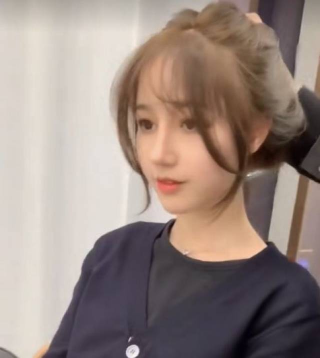 法式刘海锁骨发发型_法式刘海锁骨发发型分享展示