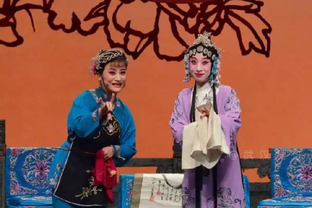 中国评剧院国家一级演员王丽京,李妮为同学们揭秘了这个"抖音"