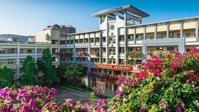 天河|龙洞小学即将迎来100岁生日啦!