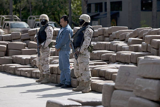 墨西哥毒品交易猖獗,为什么墨西哥政府屡禁不