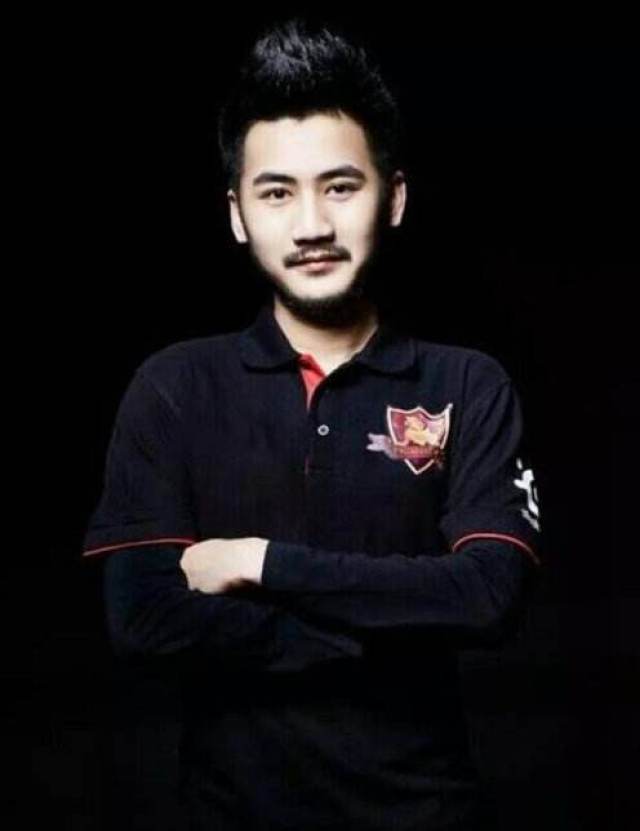 究竟是CS:GO成就了他,还是他带火了CS:GO?