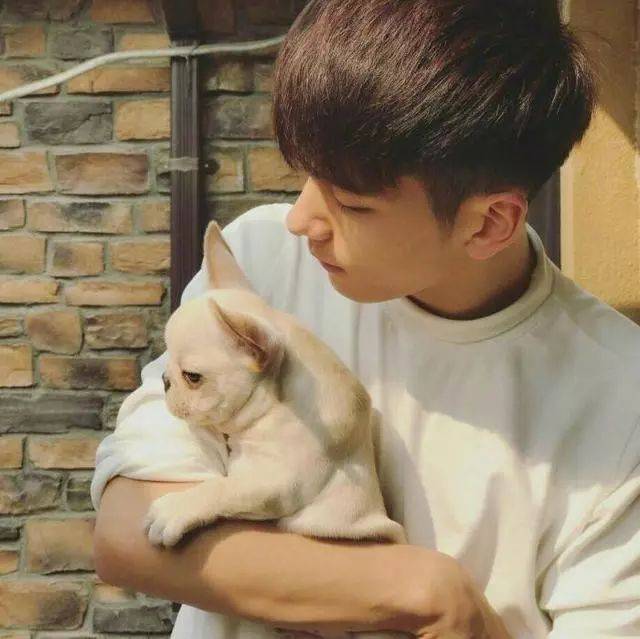 【男生头像】成年人的交际礼仪里 没有爽快答