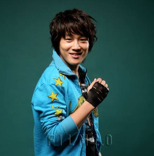 车太贤发文道歉,李宗泫被公司力保,本人也疑似