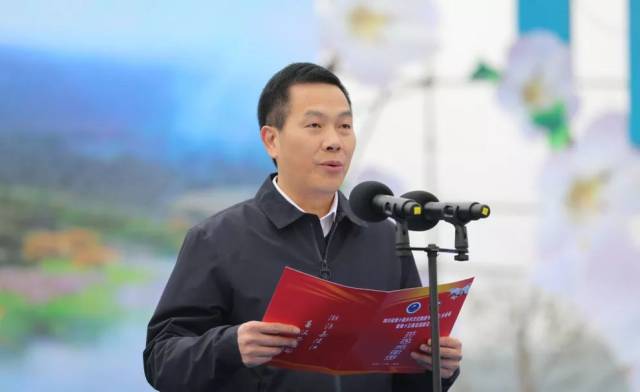广元市委常委,副市长甄文涛出席并宣布开幕,苍溪县委书记张寿于出席并