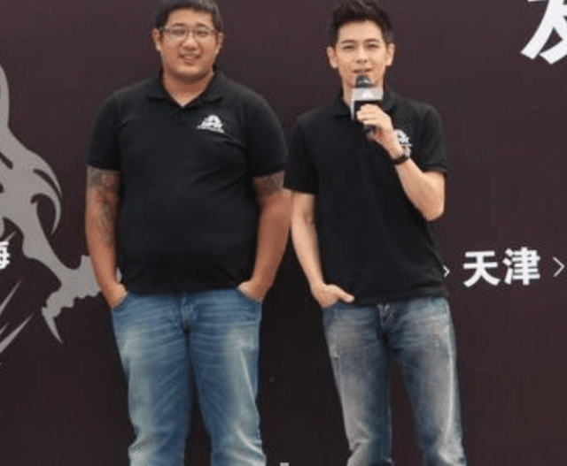 人送外号"北上皇",家境起底,比王思聪还富,车库堪称豪