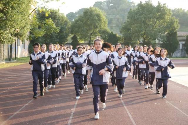 温州市平阳县万全综合高级中学 2019年优秀教师及后勤