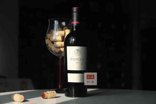 帕尼萨酒庄2017干红葡萄酒,品质卓越的混酿酒