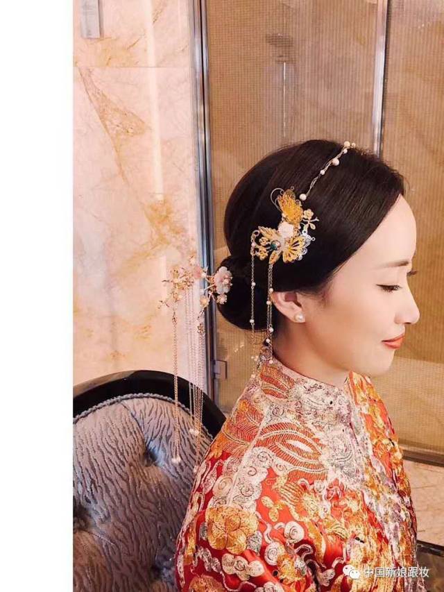 2019中式新娘发型|龙凤褂,秀禾服,旗袍 妆面造型如何与服装搭配