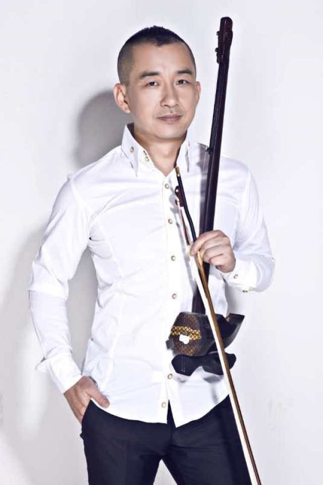 对话韶琴二胡发明者 著名二胡演奏家高韶青本