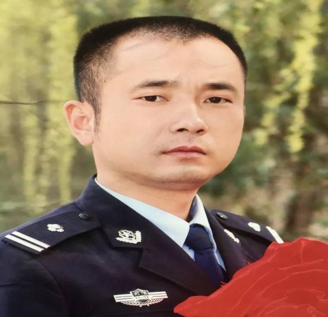 驿路梨花处处开记全国监狱工作先进个人杨海波
