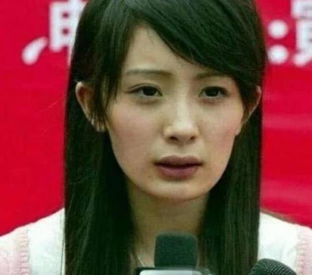 两位现在可是越来越美了,但是自然也有不少的黑历史,比如都陷入