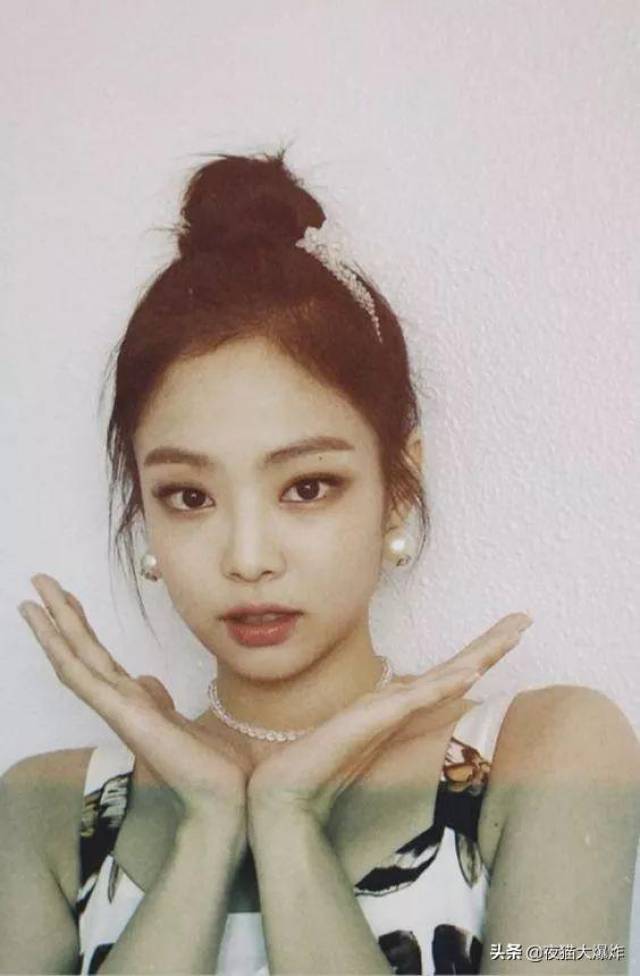 blackpink猫系美人:jennie这高级脸真的是仙女本人了