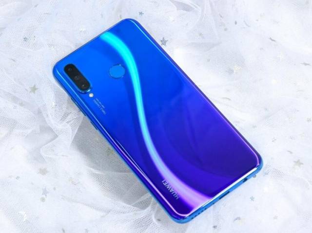 华为nova4e