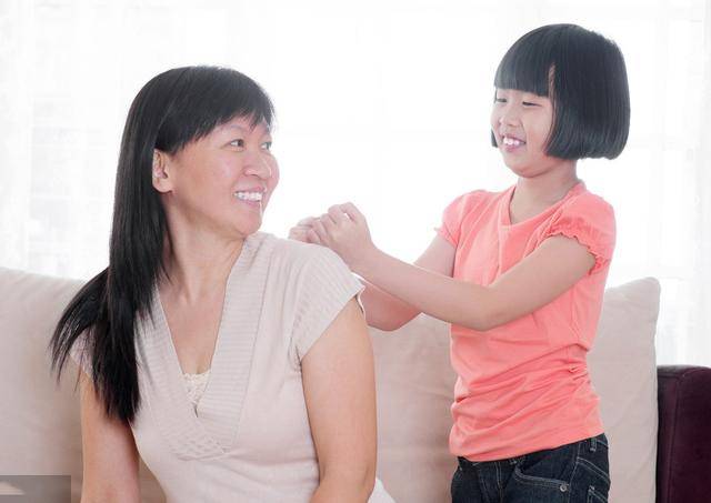 孩子日后孝不孝顺,关键在于父母对待孝顺教育这件事情上,要警惕