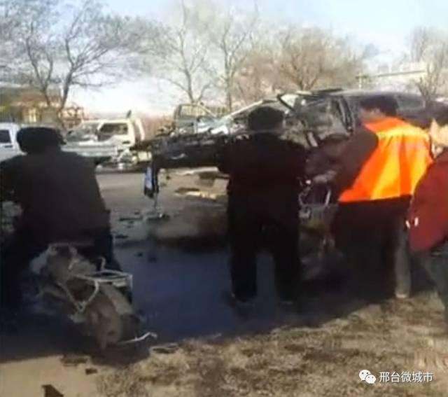 3人经抢救无效死亡!邢台一地发生一交通事故.