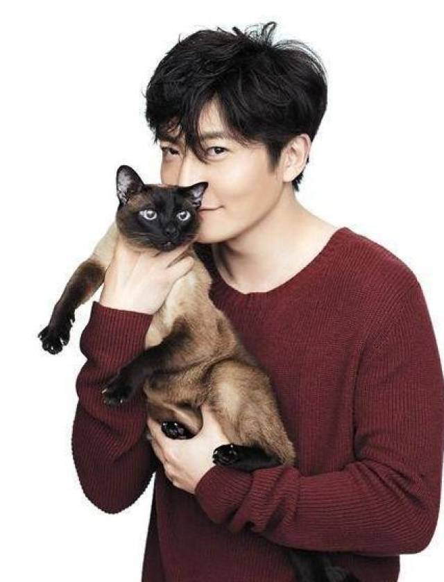 苏明成洗白成功,被骂上热搜的郭京飞,这是要