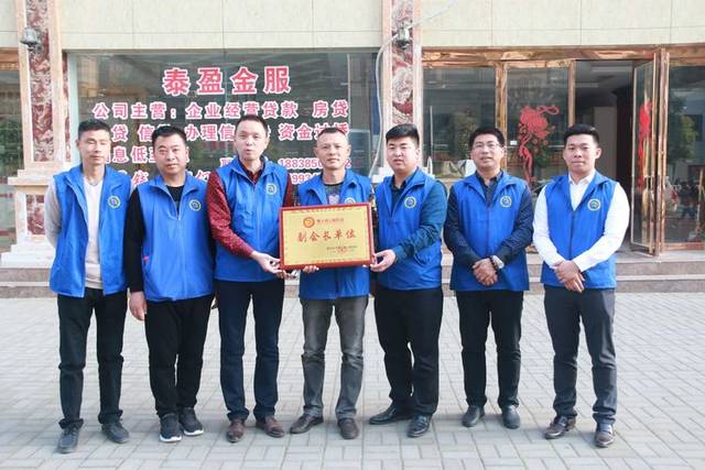 汝南团县委联合萤火虫公益协会走访帮扶特殊家庭孩子并为少年学子