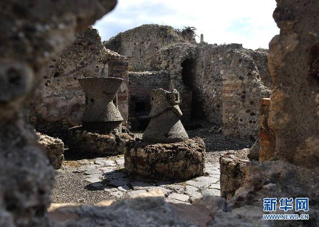 这往往是因为外围或附近有某个历史文物遗址