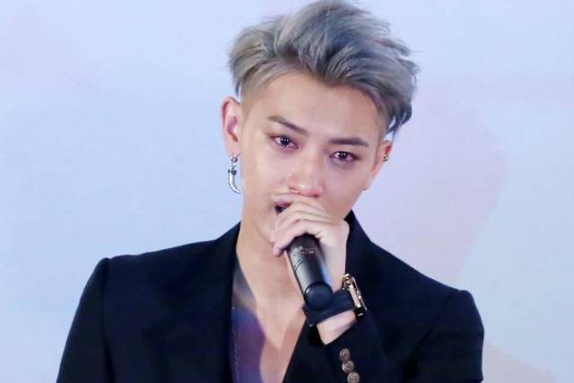 夜空星:黄子韬逆袭成一线歌手接受采访说出心