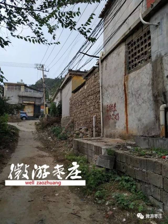 枣庄学院的"西门"文化