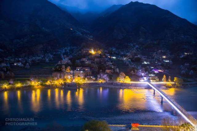 莫莫扎的夜金川最美乡村夜景