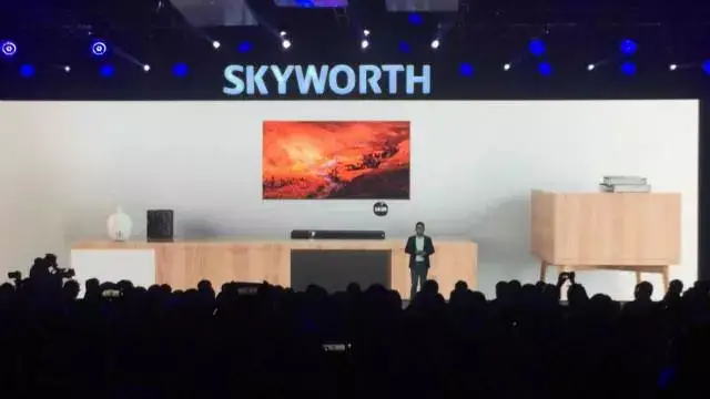 创维发布首款swaiot产品!新品skyworth q80系列发布