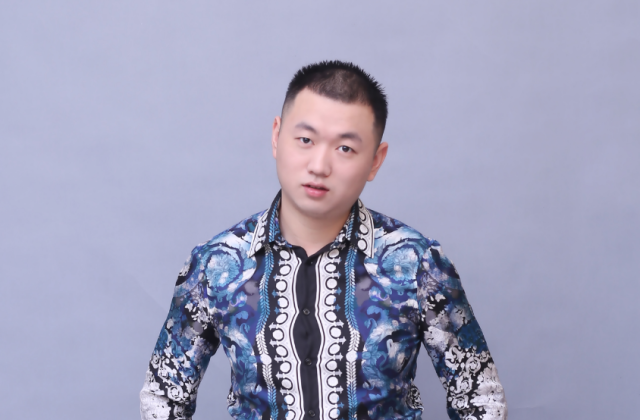 原创"您配吗"鼻祖药水哥疑似复出!曾用三个字直播了六个小时