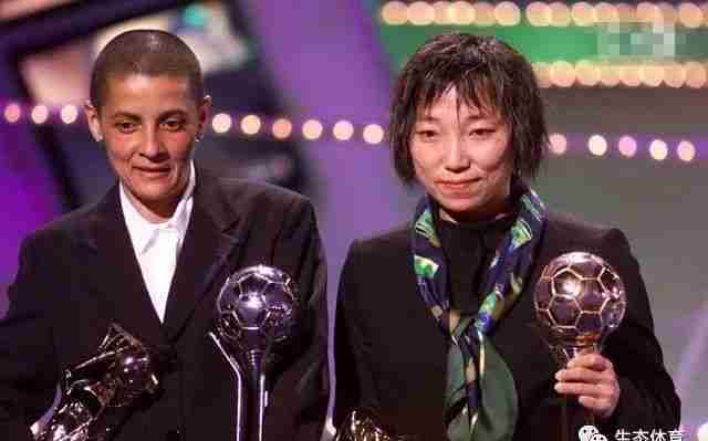 体迷窗之世纪足球小姐