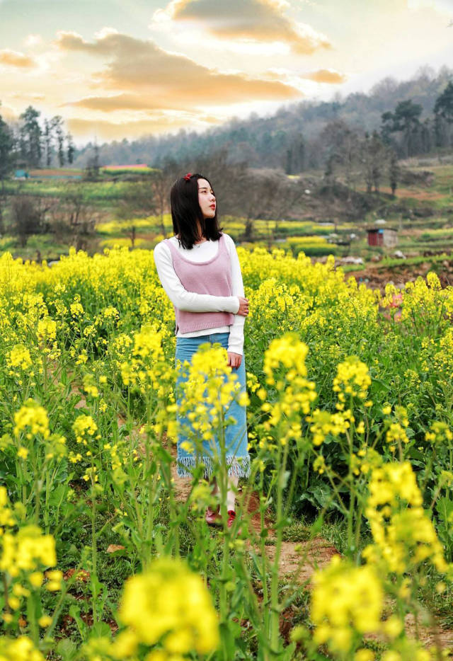 摄影技术课:如何在油菜花田里拍出美美的人像照_手机