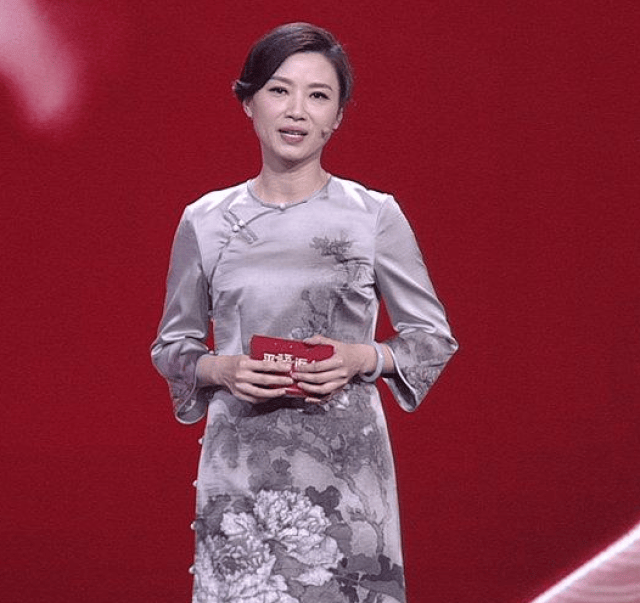 百家讲坛之杨雨图片_纵览新闻