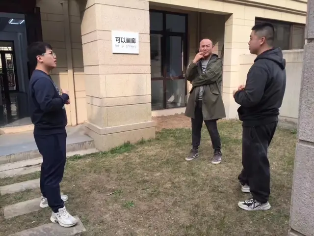 现场| 李翔伟 "少生孩子多种树" 开幕