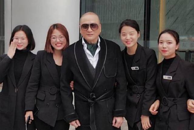 无线五虎将现状:梁朝伟风采依旧,黄日华老到