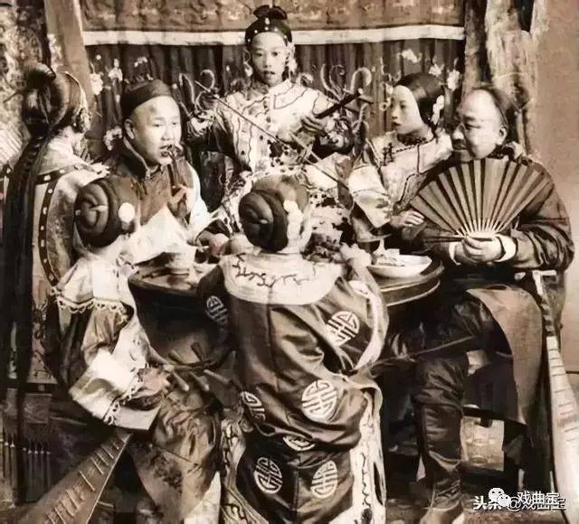 【戏·秘】男风盛行,男伶品鉴……这是一个大型"真相"现场!