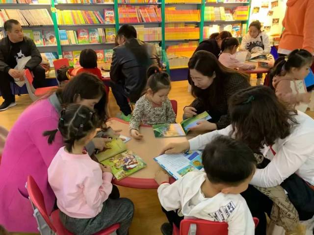 【国际儿童读书日活动回顾|在这里邂逅书香与快乐】