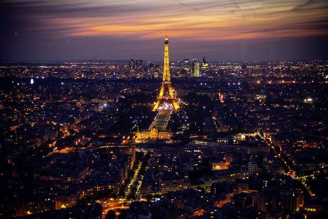 世界上夜景最美的10大都市,最美的夜晚城市居然在这里