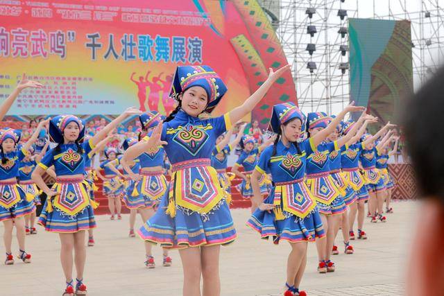 约起来|2019中国壮乡·武鸣"壮族三月三"歌圩暨骆越文化旅游节就差你