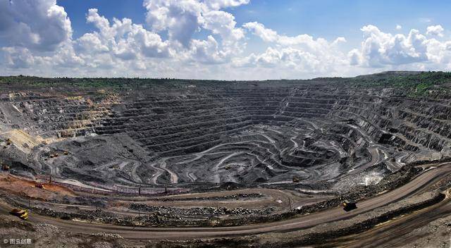 巴西事故后,铁矿石暴涨,获中国2000万吨订单_手机搜狐网